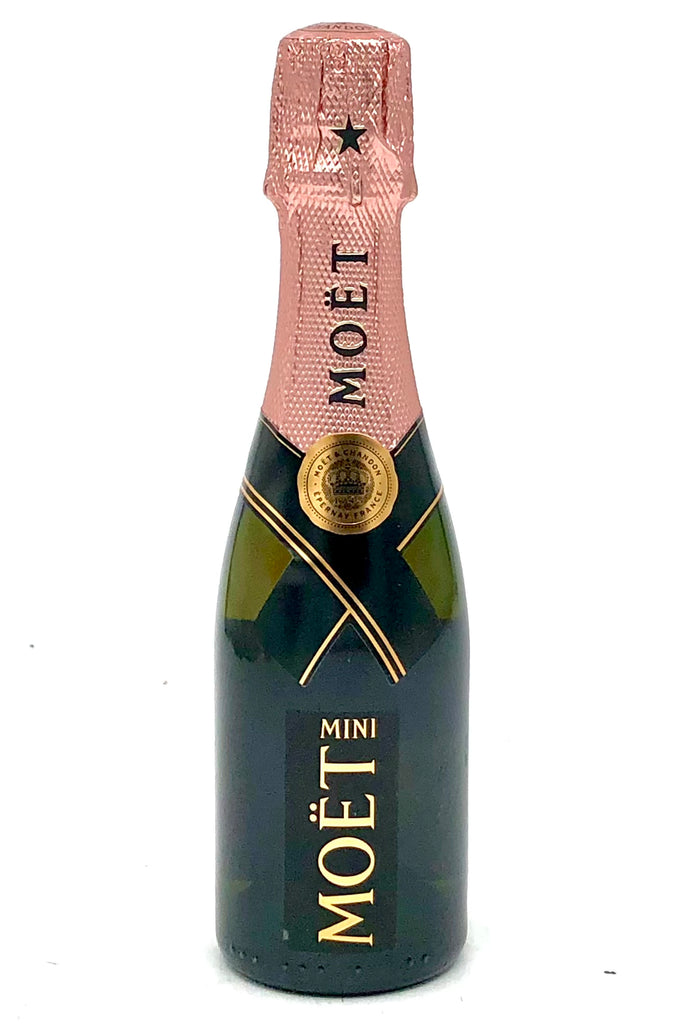 Moët & Chandon Champagne And Flutes Gift Set