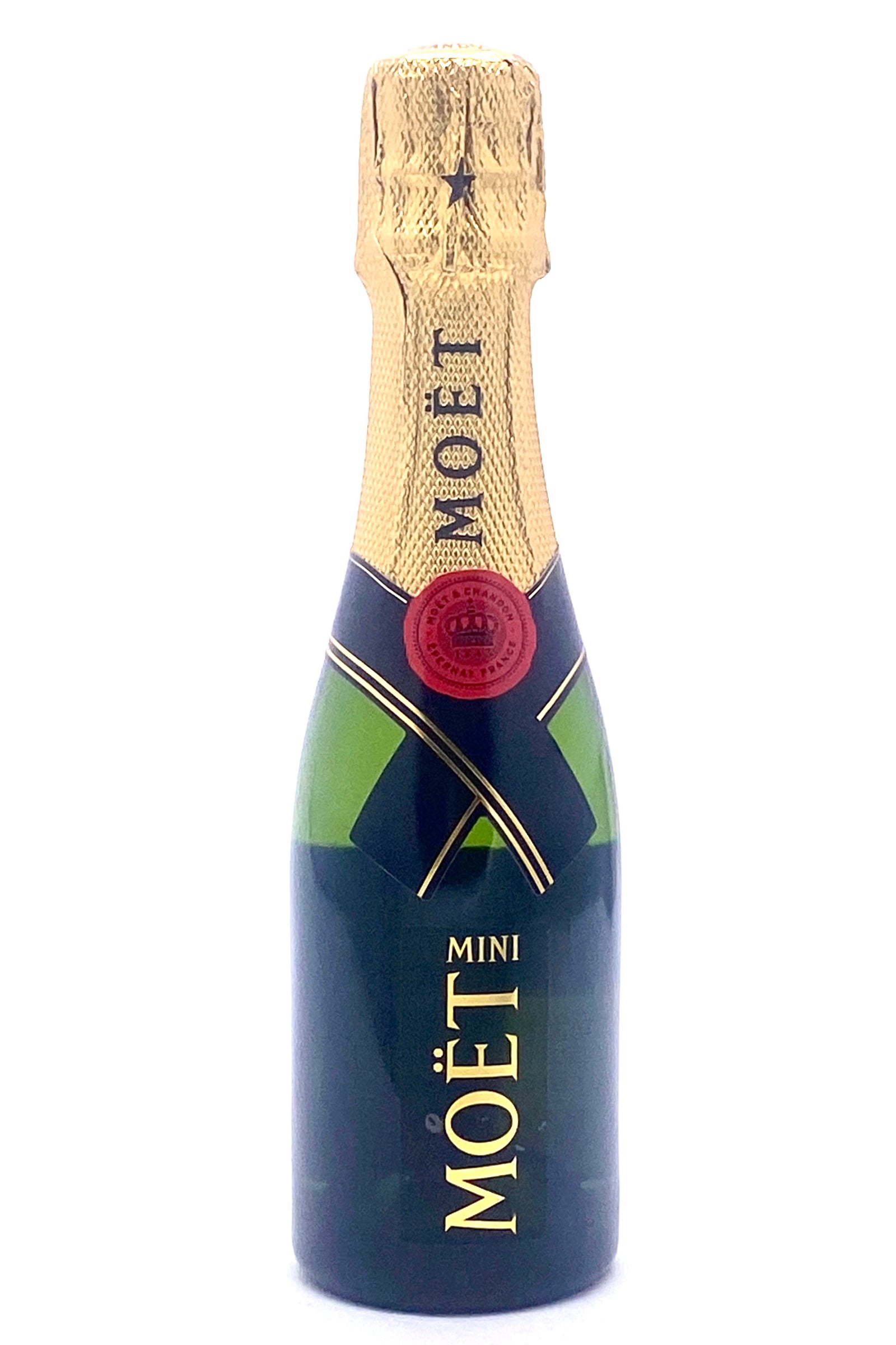 Celebrate with Moet Chandon Champagnes and Wines Blackwell\'s - Spirits & Sparkling Wines